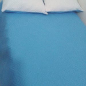 Acolchado Doble Faz Ultrasonido Blanco –  Azul Cielo